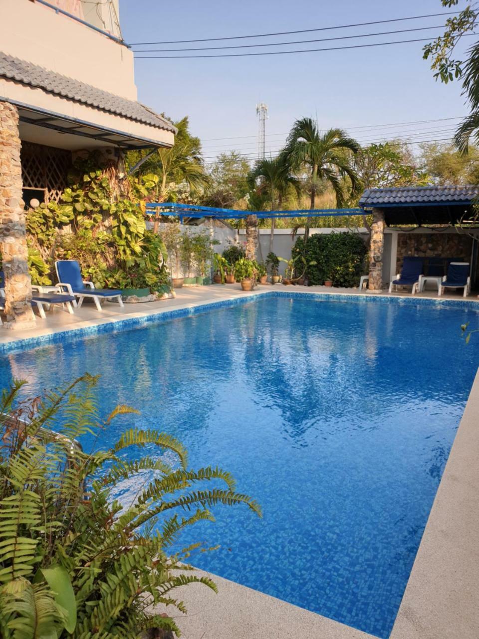 Villa Germania Pattaya Buitenkant foto